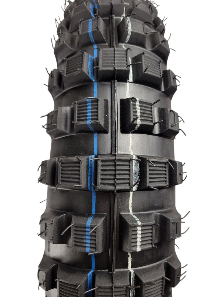 Мотошина  "16"  120/90-16  CROSS шипована, TT безкамерна 