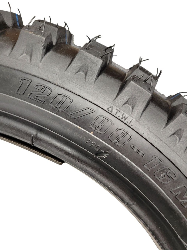 Мотошина  "16"  120/90-16  CROSS шипована, TT безкамерна 