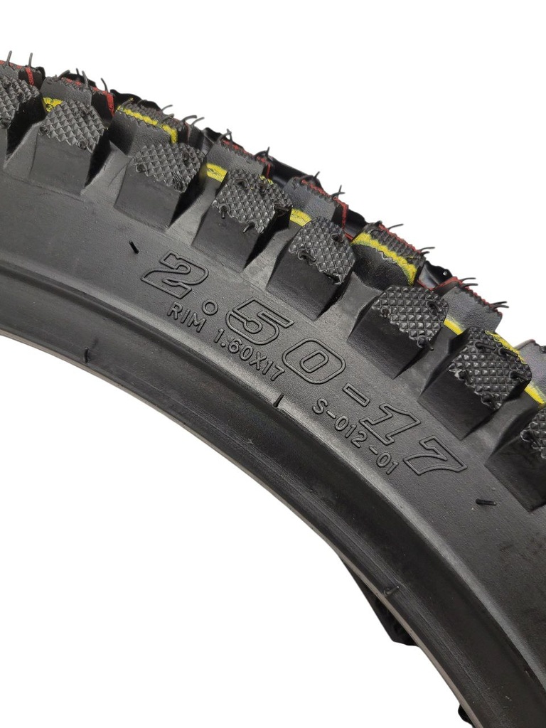 Покришка "17"  2.50-17  NORTH STAR  SS-012 шипована, TT камерна