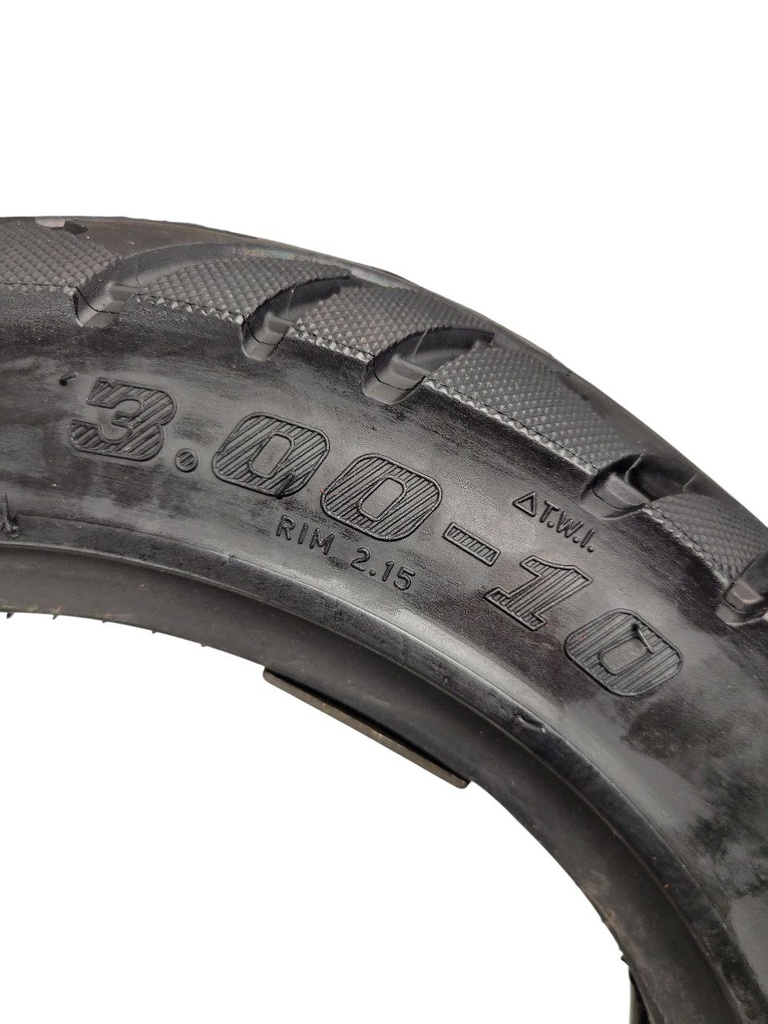 Мотошина "10"  3.00-10  дорожня TL безкамерна