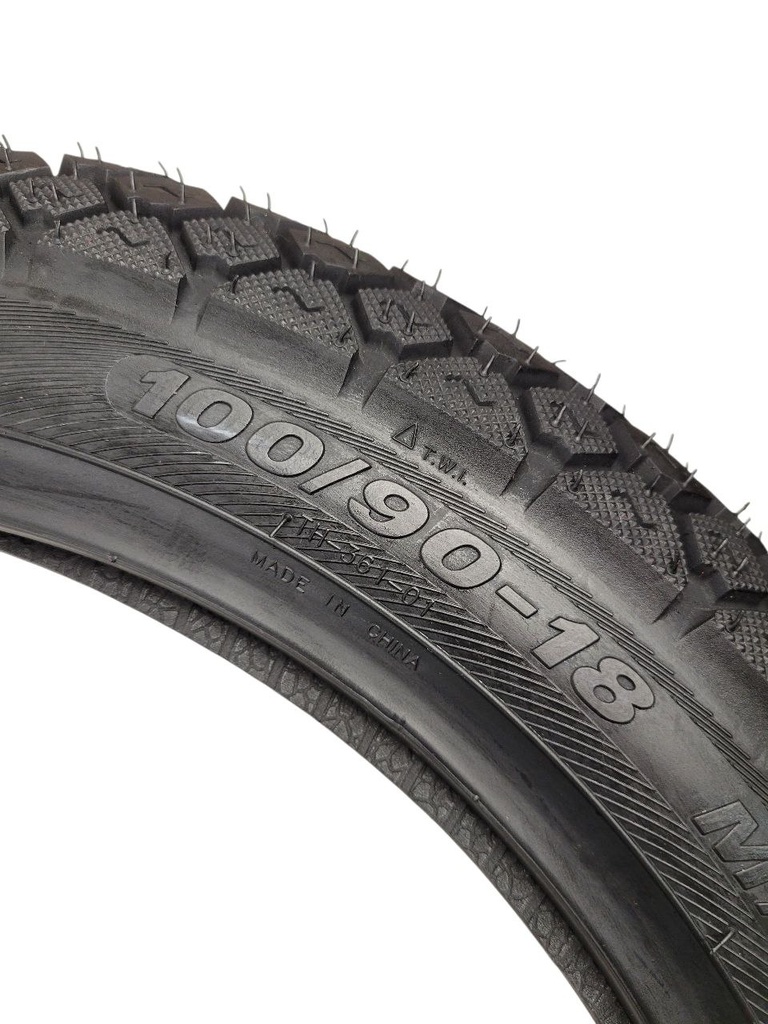 Мотошина "18"  3.50-18 (100/90-18) CY-860 / EM-07 шипована, TT камерна