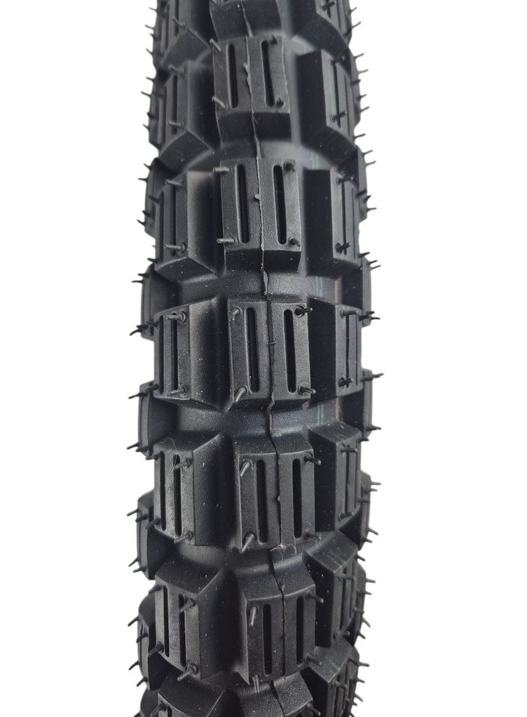 Мотошина 17"  2.75-17  SS-057  шипована, (TT) камерна