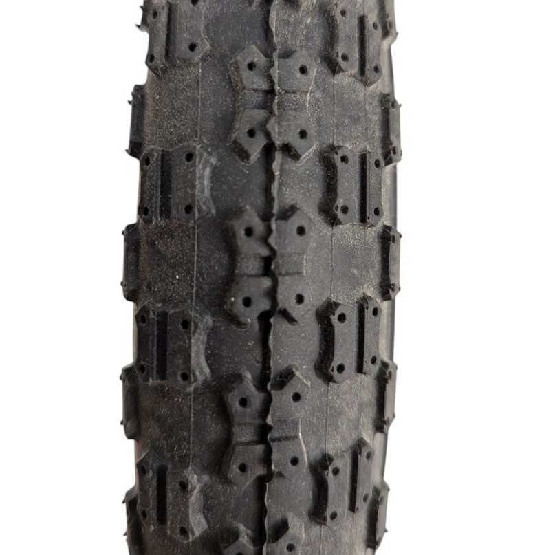 Покришка 14-2.125  WK (білий бік) метелик