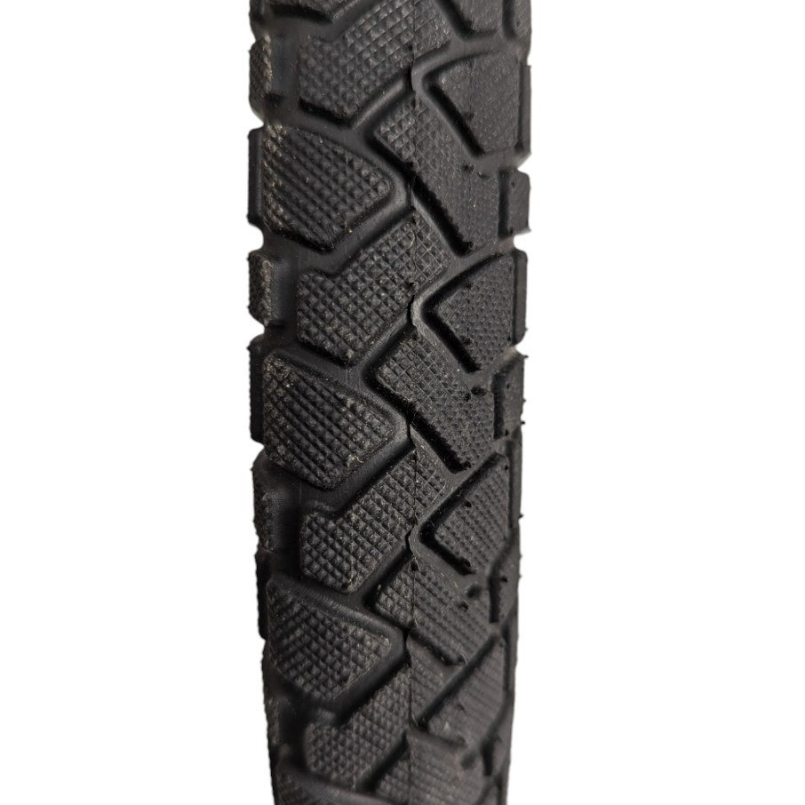 Покришка 18-2.125 HONGDA дорожня, напівшип