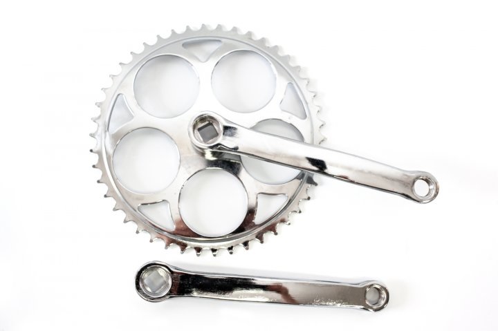 Комплект шатунів "28", на 46 зубів, під вал квадрат []