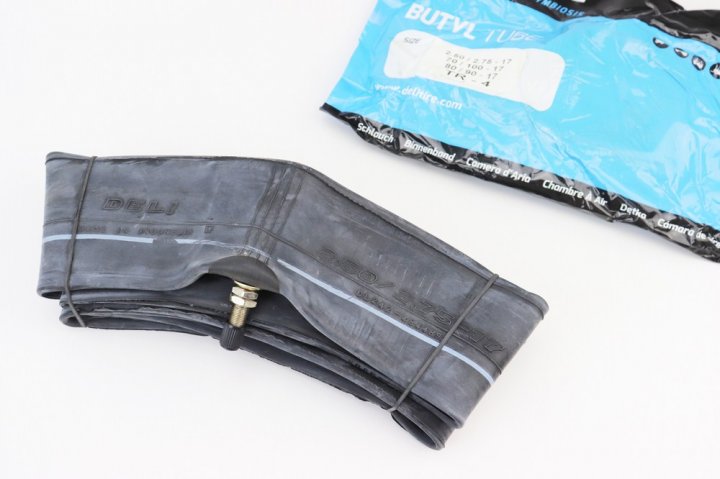 Камера "17" 2.50/2.75-17  DELI TIRE  TR-4